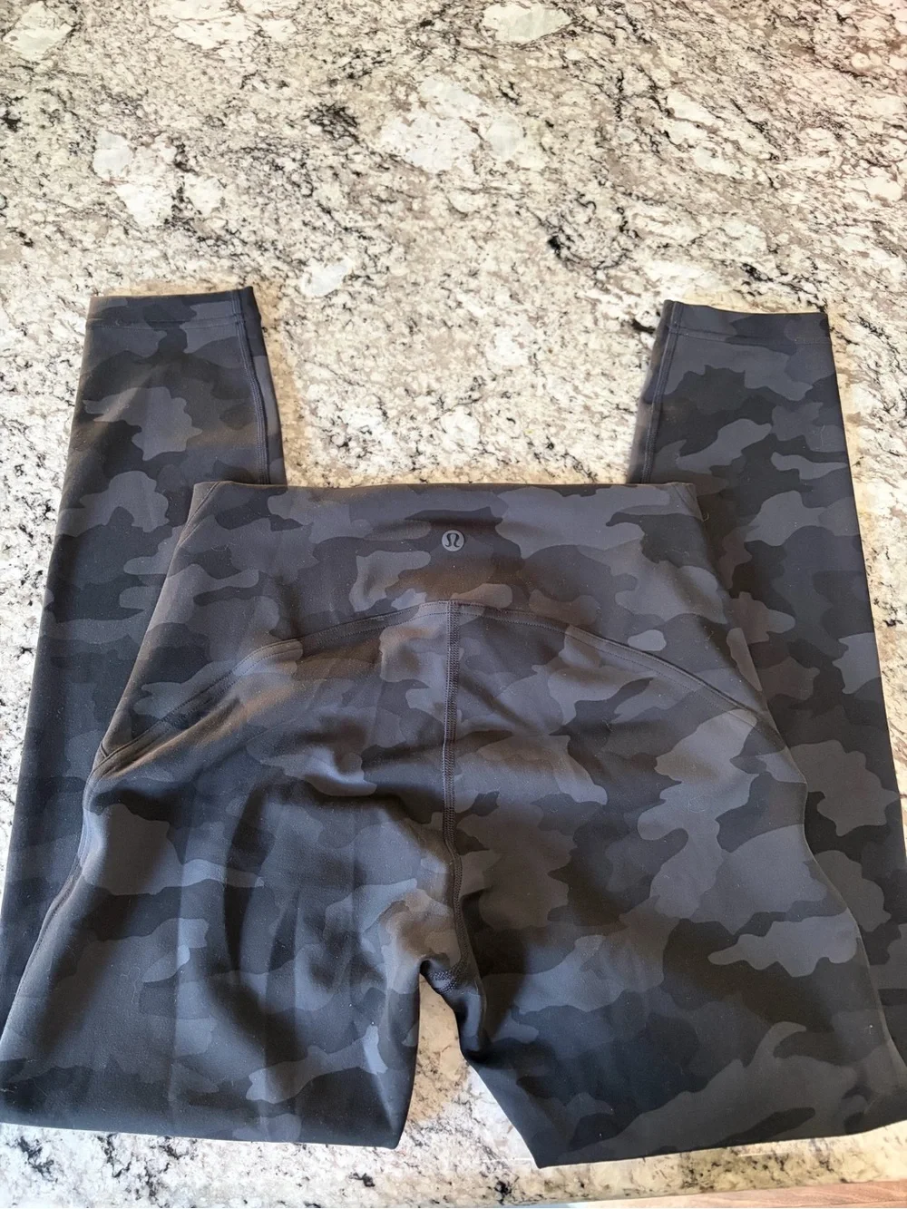 lululemon athletica‎ Instill HR Camo Leggings - Deep Coal